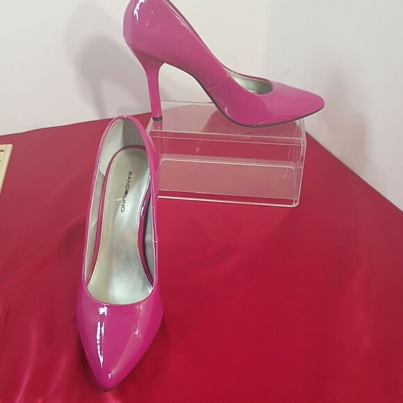 Bandolino Women's Sz 10M Doowop Pink Pumps. Condition is Pre-owned. - Picture 1 of 8